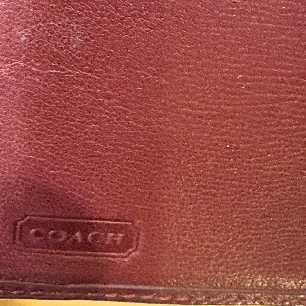Vintage Coach Hamptons Rare Oxblood Wallet
